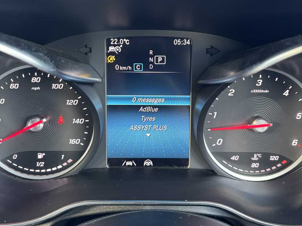 Mercedes-Benz GLC Class Glc 300 Amg Line Premium D 4Matic Grey #39