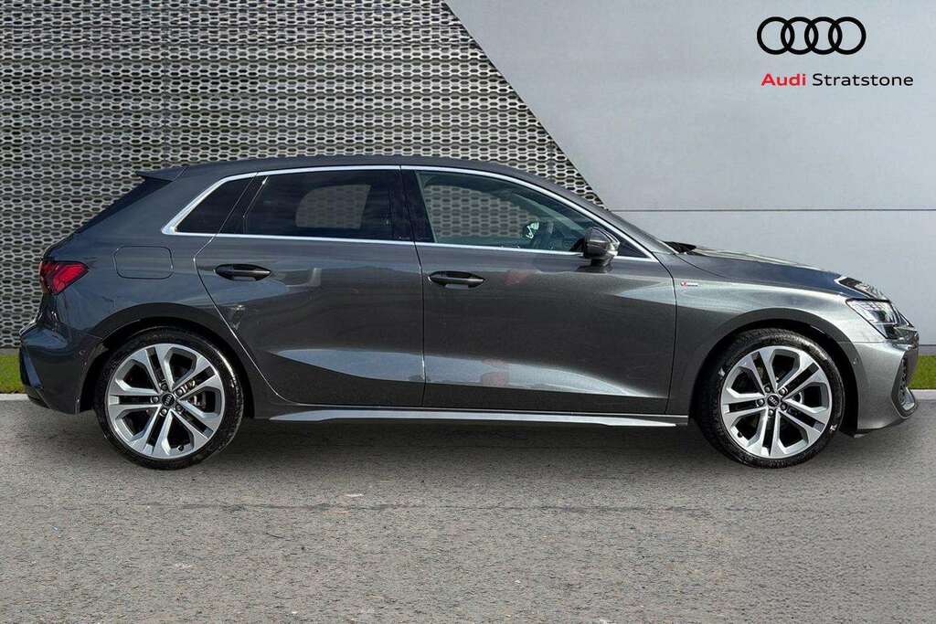 Audi A3 1.5 Tfsi 150 S Line S Tronic Tech Pack 2025 Grey #4