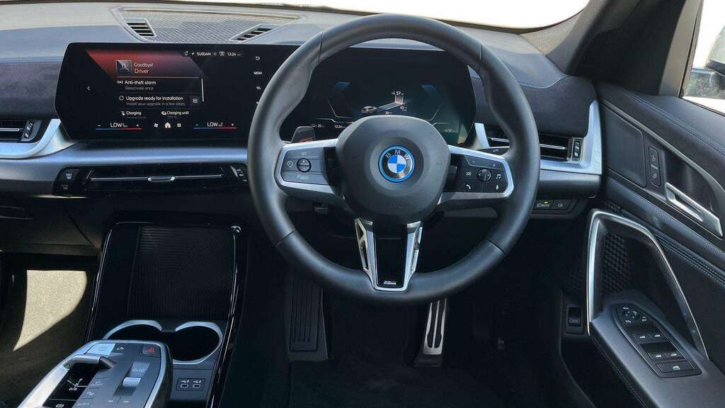 BMW iX2 230Kw Xdrive30 M Sport 65Kwh 2024 Grey #6