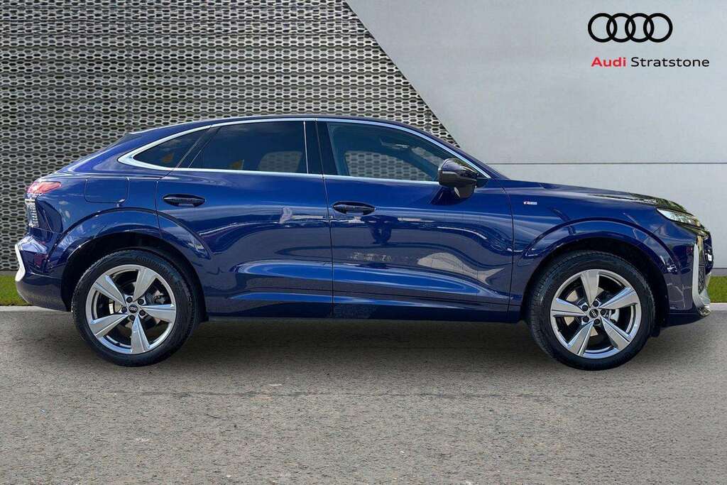 Audi Q3 1.5 Tfsi S Line S Tronic 2026 #4