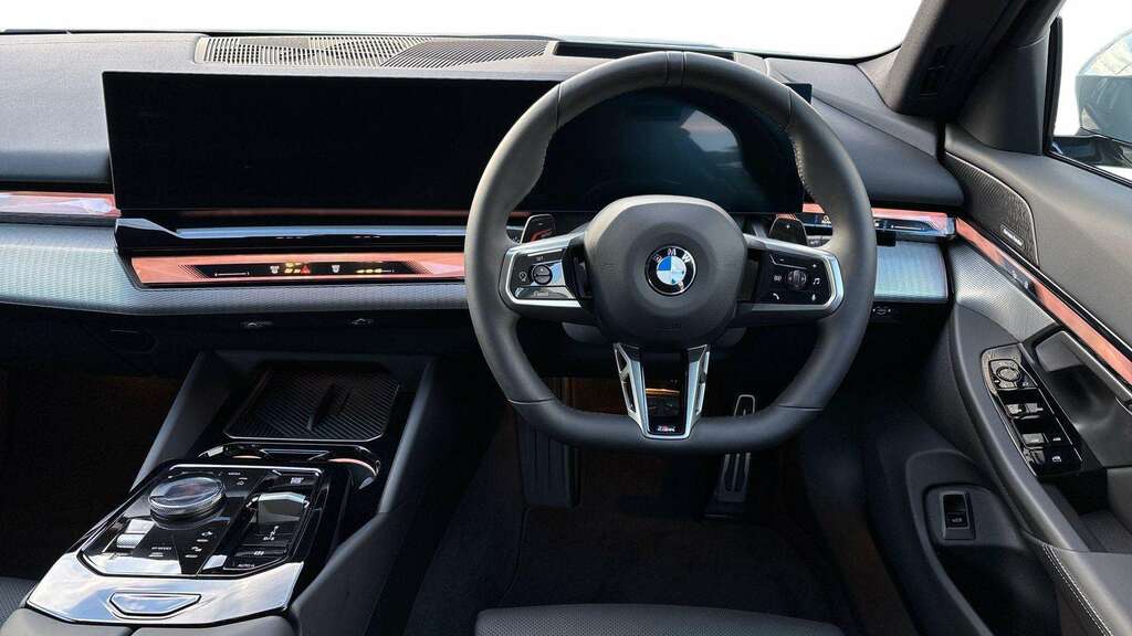 BMW 5 Series 520I M Sport Pro 2026 Grey #6