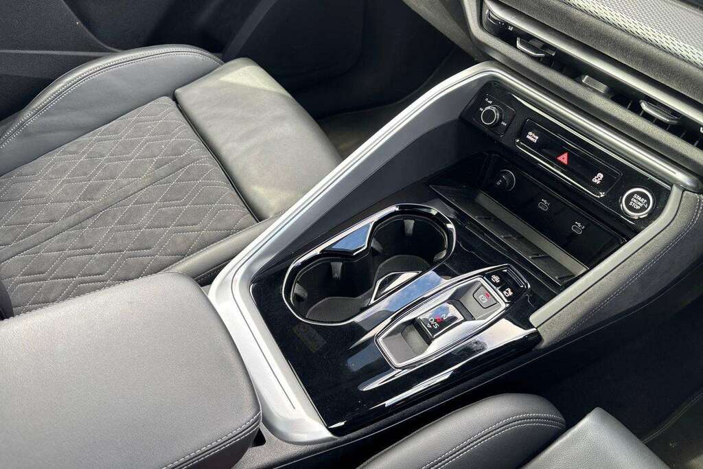 Audi Q5 2.0 Tdi Quattro Launch Edition S Tronic 2025 Black #15