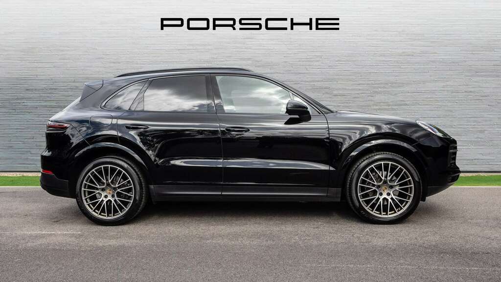 Porsche Cayenne 3.0 V6 E-hybrid 17.9Kwh Platinum Edition Suv P Black #7