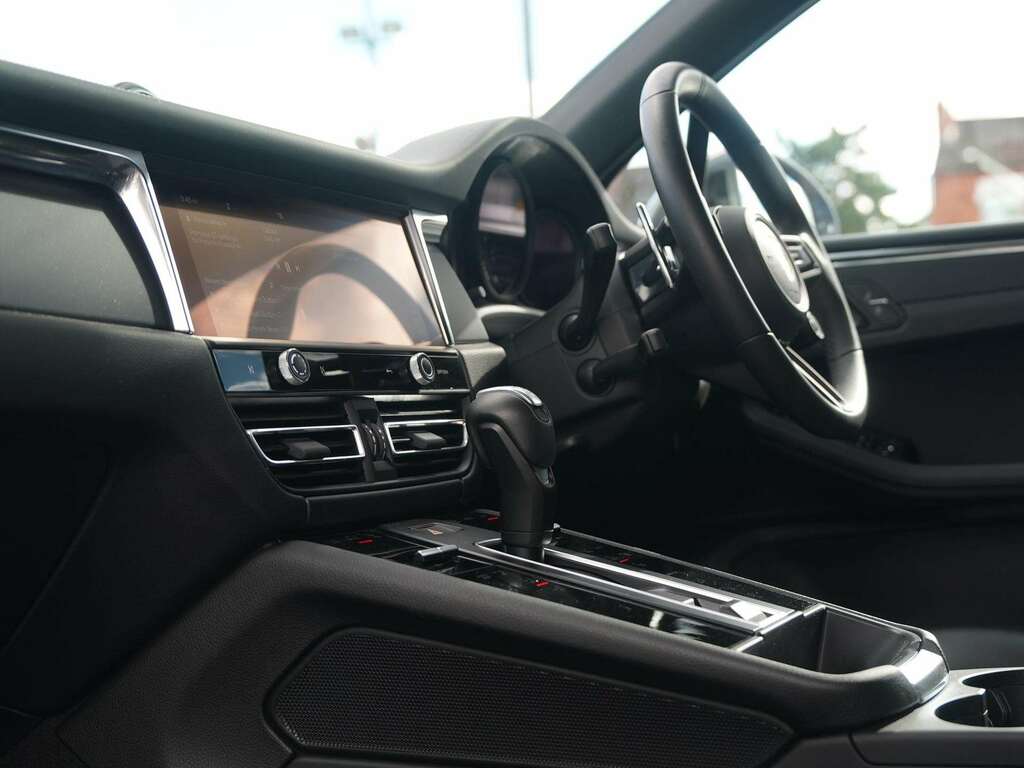 Porsche Macan T Pdk 2025 Blue #5