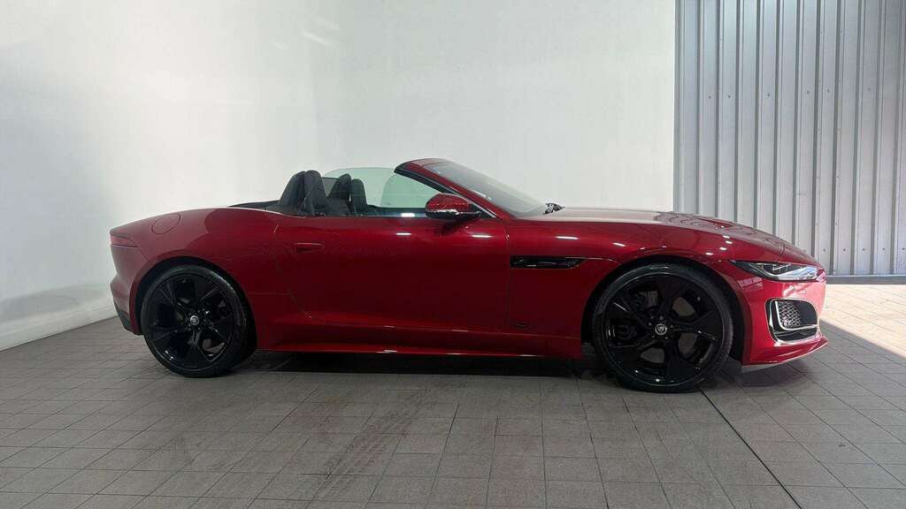 Jaguar F-Type Convertible 5.0 V8 R 2023 Black #24