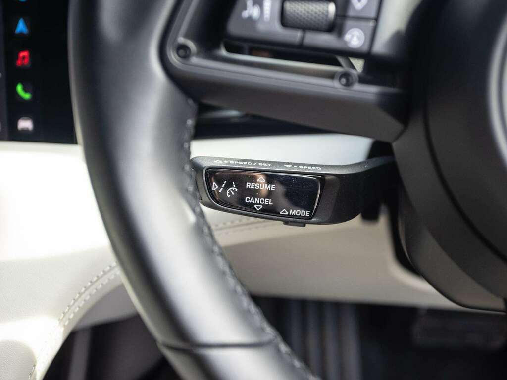 Porsche Taycan Performance Plus 93.4Kwh Turbo S Saloon Electr #27