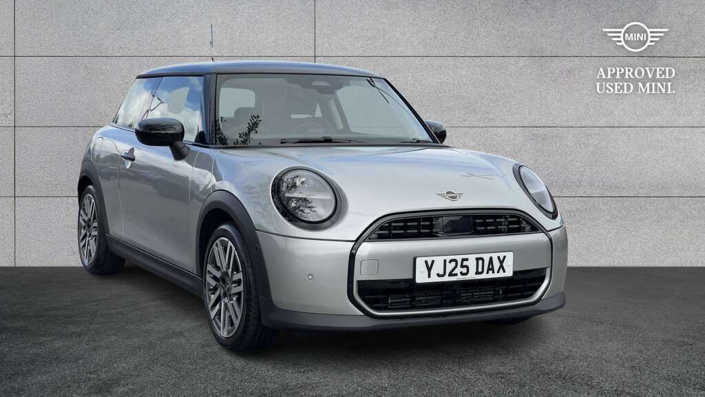 Mini Hatch 1.5 C Classic 2025 Silver