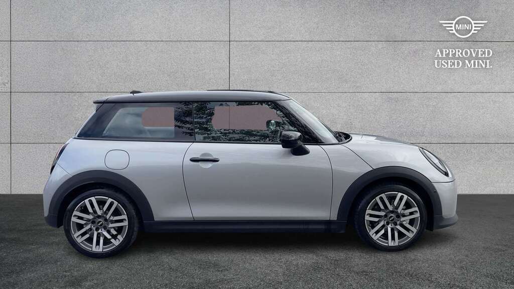 Mini Hatch 1.5 C Classic 2025 Silver #2
