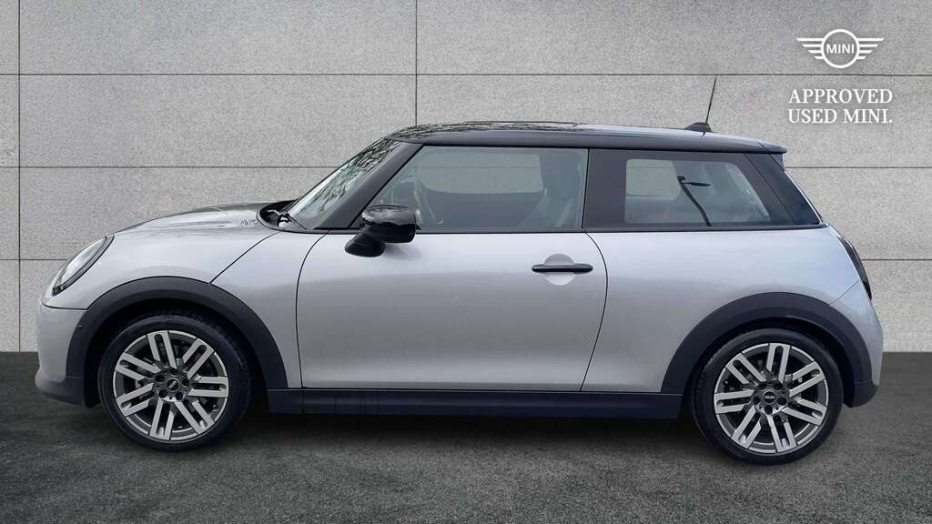 Mini Hatch 1.5 C Classic 2025 Silver #3