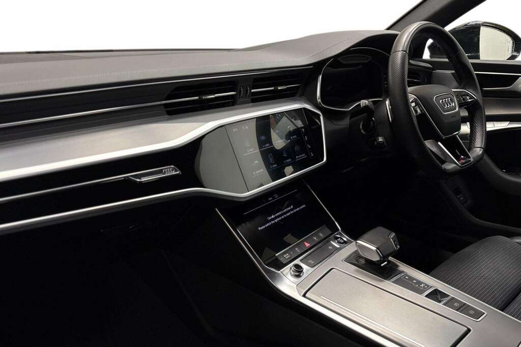 Audi A6 40 Tfsi S Line S Tronic 2022 Black #2