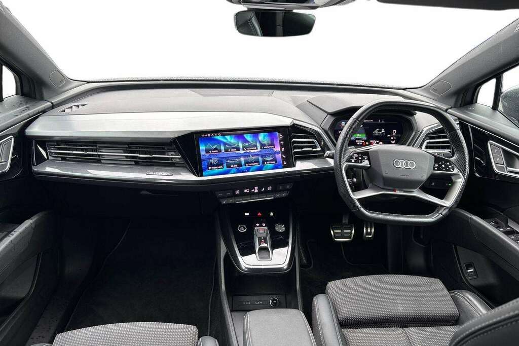 Audi Q4 E Tron Q4 S Line 50 E-tron Quattro 220,00 Kw - 2023 White #19