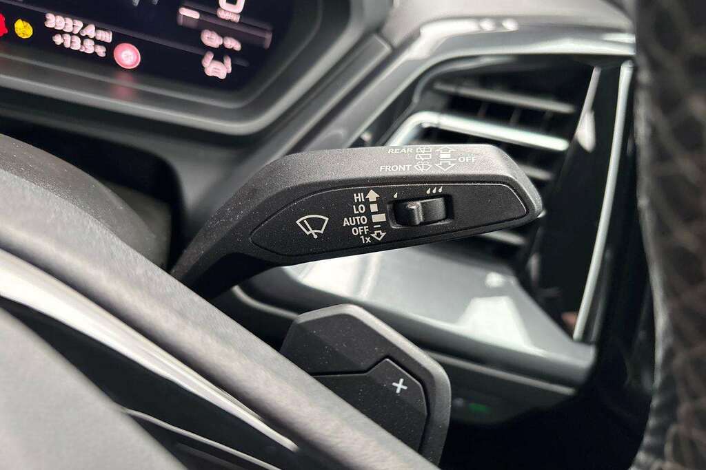 Audi Q4 E Tron Q4 S Line 50 E-tron Quattro 220,00 Kw - 2023 White #34