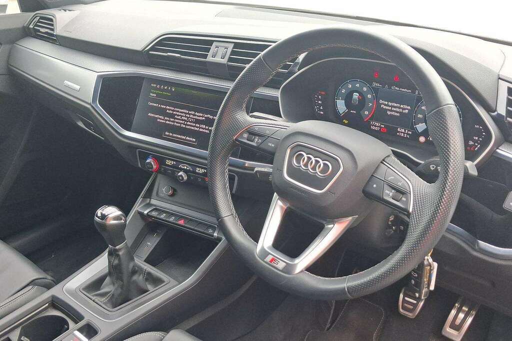 Audi Q3 35 Tfsi S Line Leather 2024 Silver #6