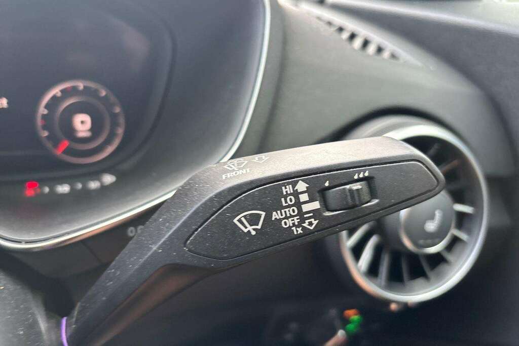 Audi TT 40 Tfsi Sport Edition S Tronic White #33