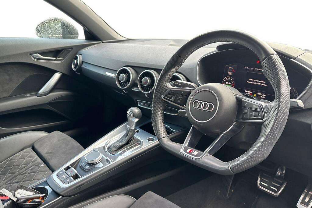 Audi TT 40 Tfsi Black Edition S Tronic 2023 Black #6