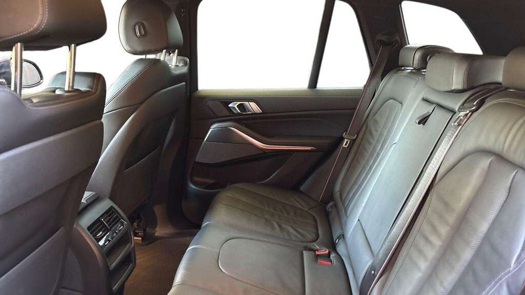 BMW X5 Xdrive30d M Sport White #13