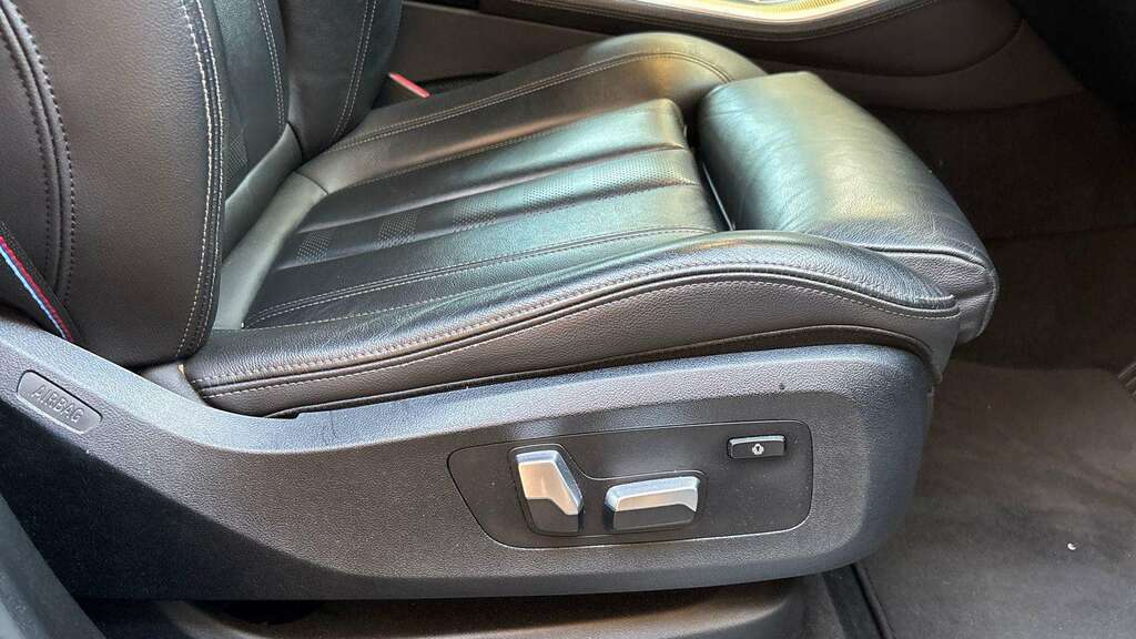 BMW X5 Xdrive30d M Sport White #27