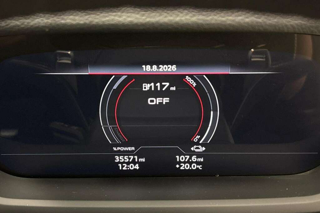 Audi E Tron GT 390Kw Quattro 93Kwh Red #9