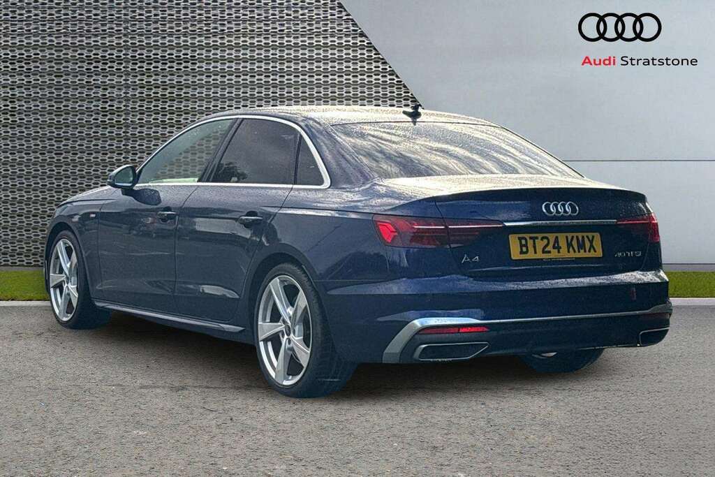 Audi A4 40 Tfsi 204 S Line S Tronic 2024 Blue #3