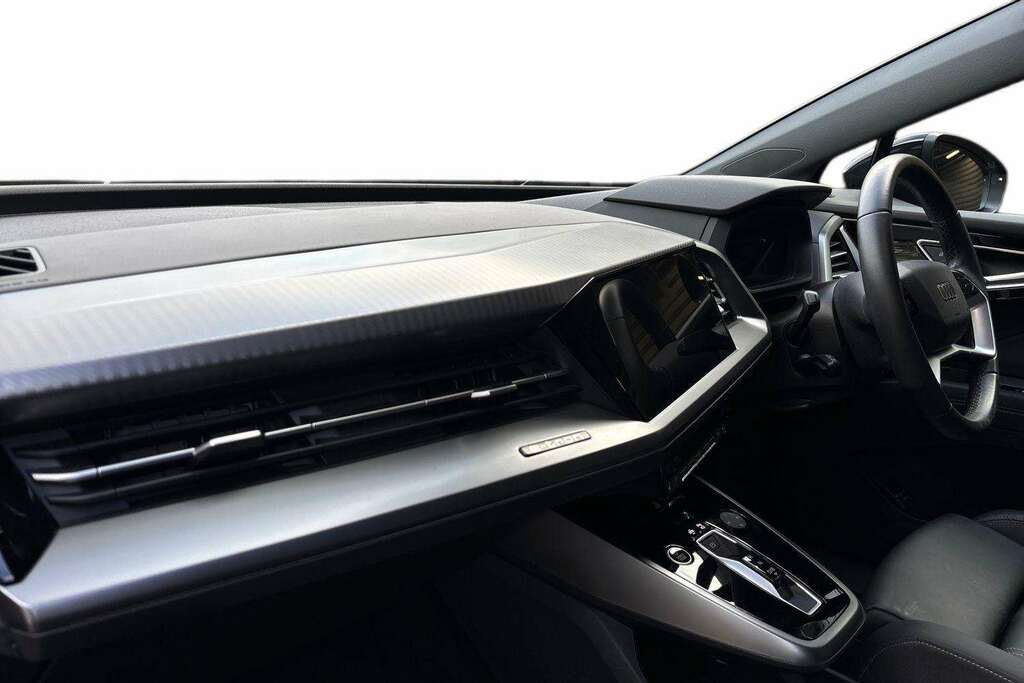 Audi Q4 E Tron 210Kw 45 82Kwh Sport Leather 2025 Black #2