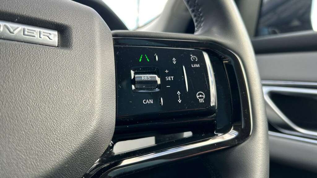 Land Rover Range Rover Velar 2024 24 Range Rover Velar 2.0 D200 Mhev Dynamic Se Blue #36