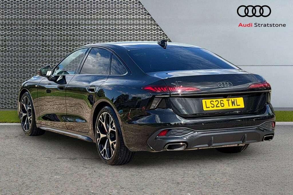 Audi A6 2.0 Tfsi 204 Edition 1 S Tronic 2026 Black #3