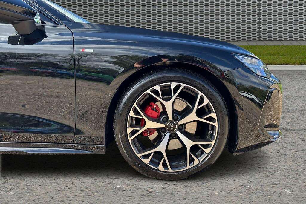 Audi A6 2.0 Tfsi 204 Edition 1 S Tronic 2026 Black #5