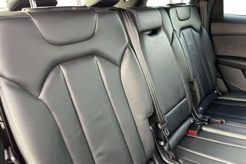 Audi Q7 55 Tfsi Quattro Black Edition Tiptronic Black #22