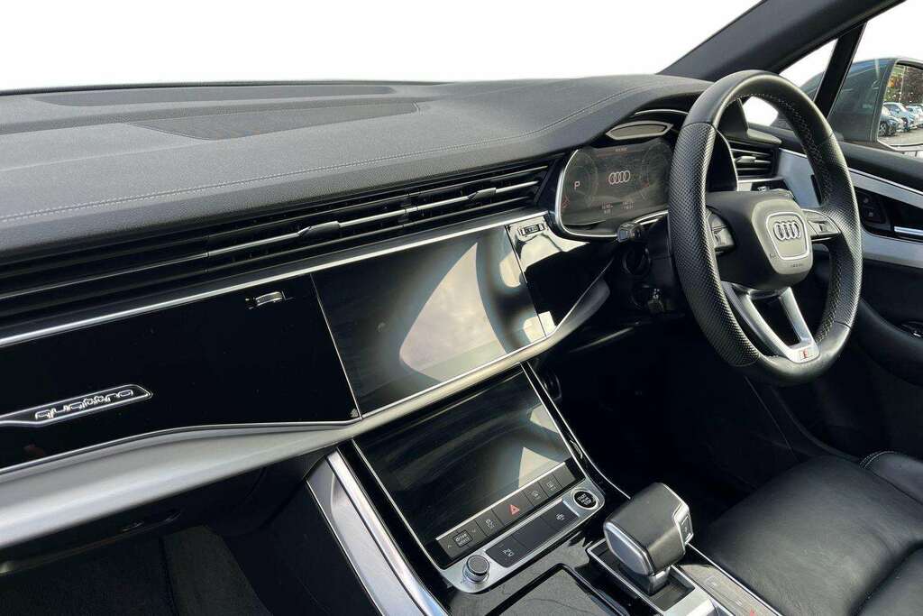Audi Q7 55 Tfsi Quattro Black Edition Tiptronic Black #20