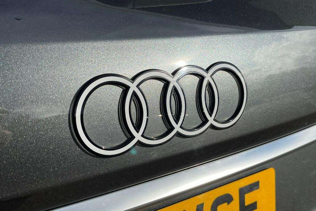 Audi Q7 55 Tfsi Quattro Black Edition Tiptronic Black #40