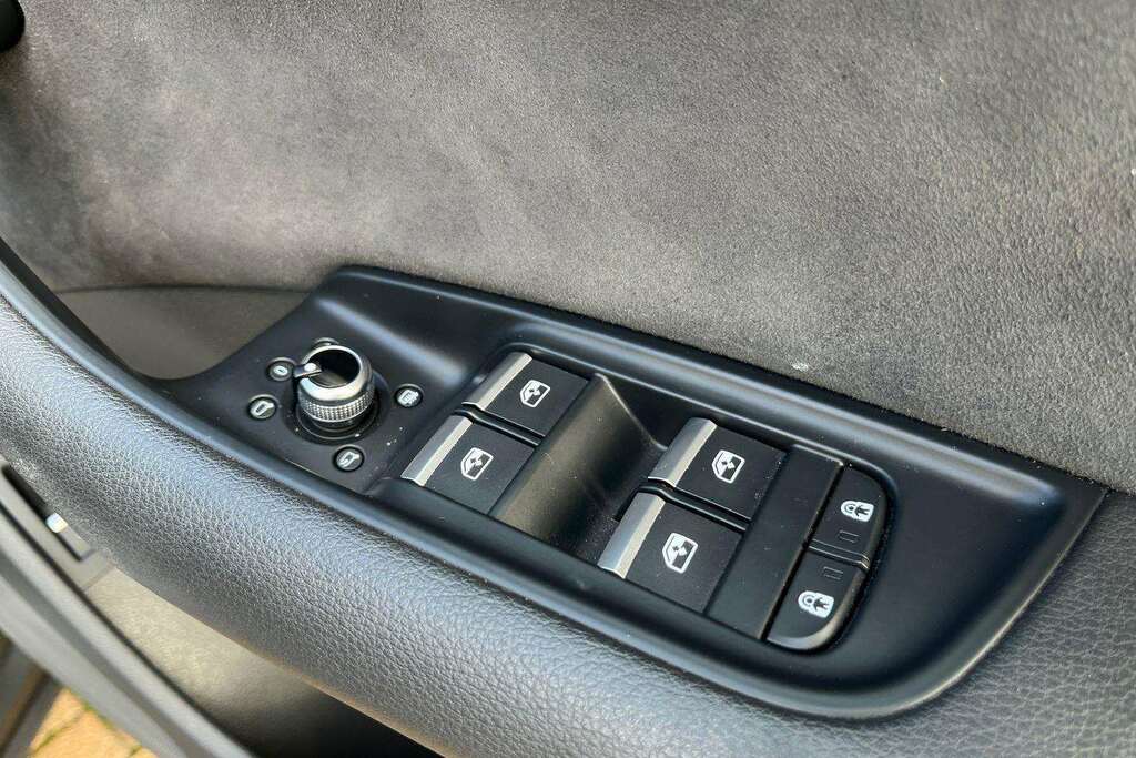 Audi Q7 55 Tfsi Quattro Black Edition Tiptronic Black #14