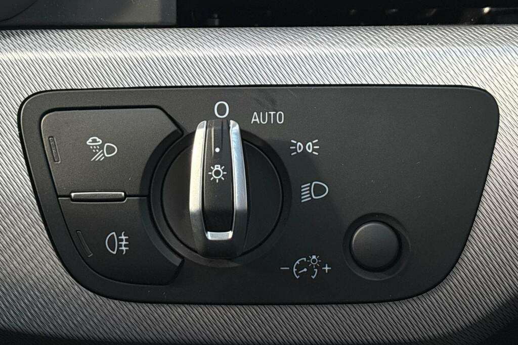 Audi A4 35 Tfsi Sport Edition S Tronic Grey #25