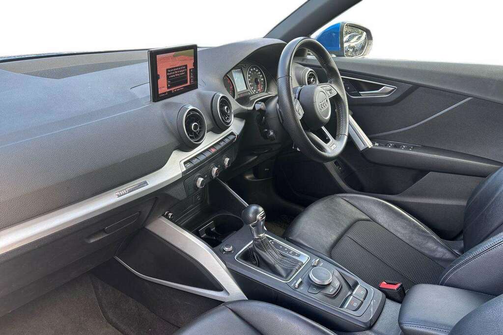 Audi Q2 35 Tfsi S Line S Tronic 2020 Blue #2