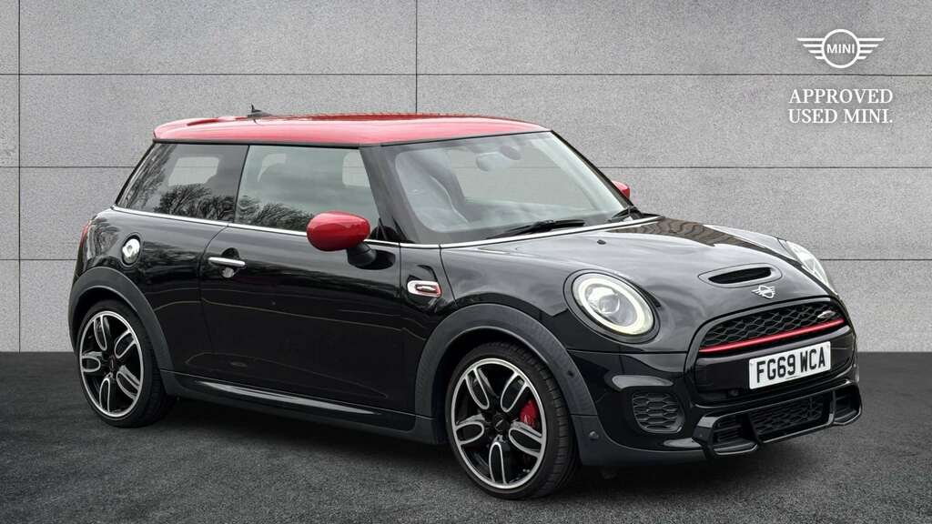 Mini Hatch 2.0 Jcw II Comfortnav Pack 2019 Black