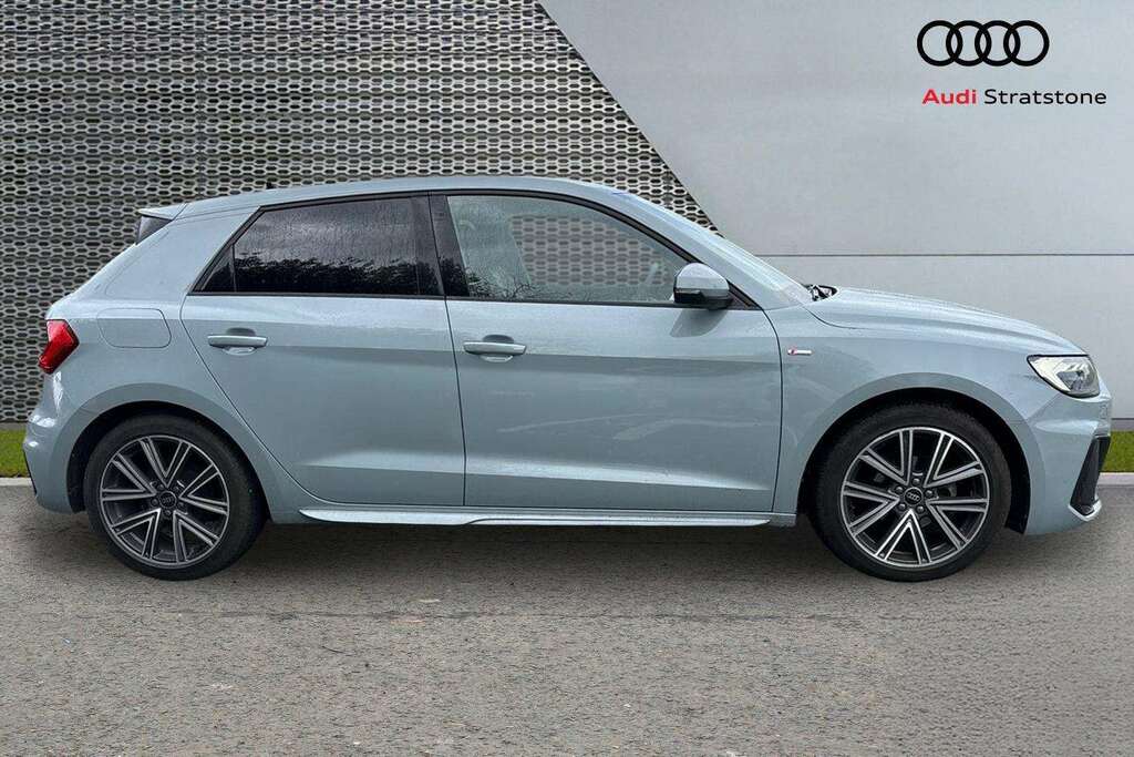 Audi A1 Sportback S Line 30 Tfsi 116 Ps 6-Speed Grey #4
