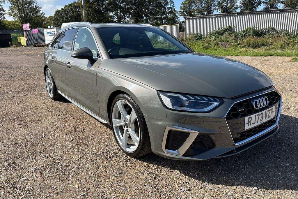 Audi A4 Black Edition 35 Tfsi 150 Ps S Tronic White #35