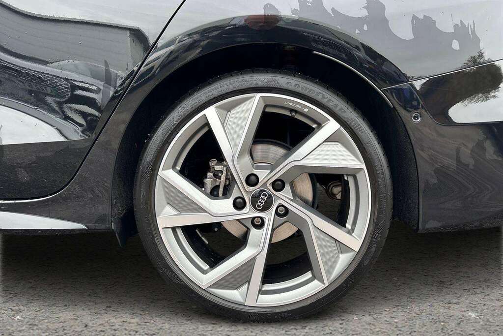 Audi A3 1.5 Tfsi 150 Black Edition S Tronic 2025 Black #5