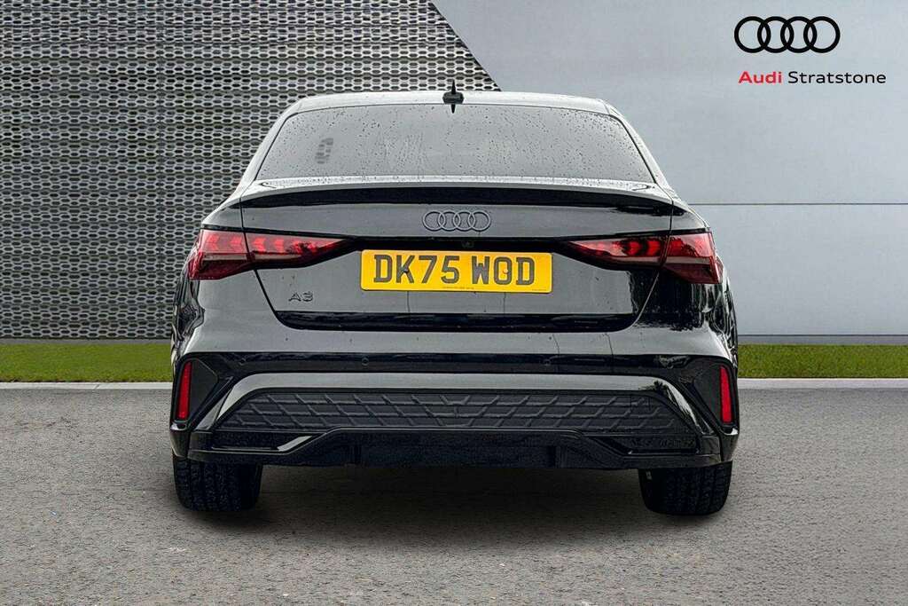 Audi A3 Sportback Black Edition 35 Tfsi 150 Ps S Tronic 5 Green #7
