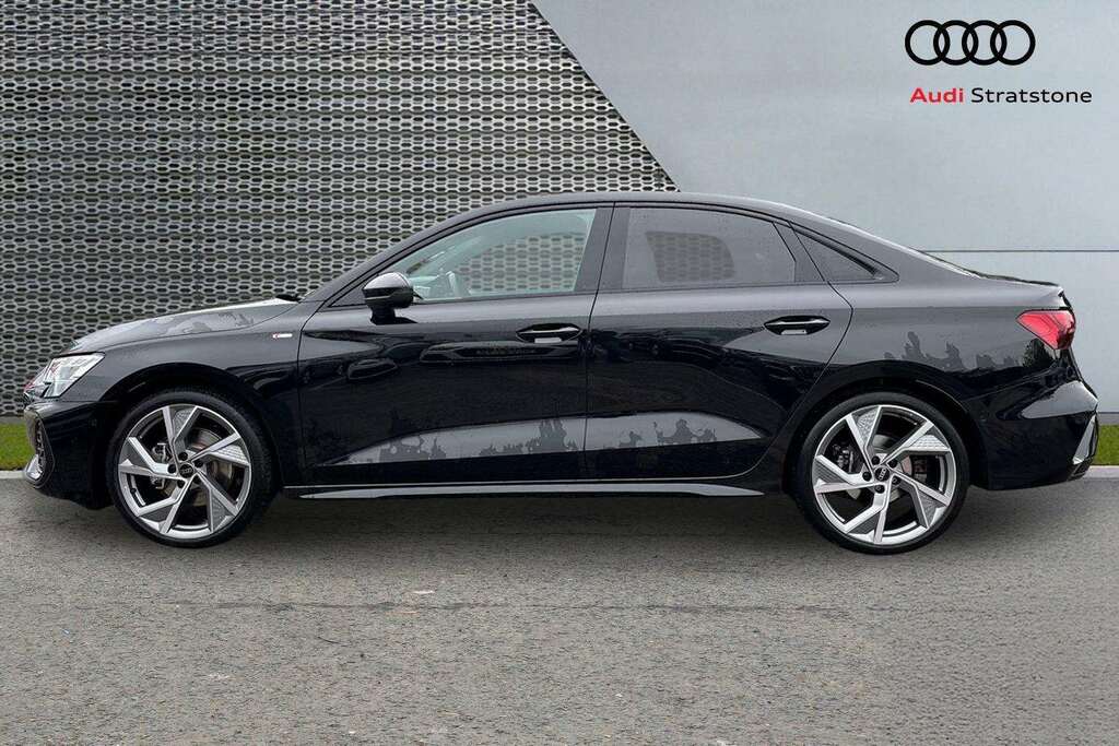 Audi A3 Sportback Black Edition 35 Tfsi 150 Ps S Tronic 5 Green #8