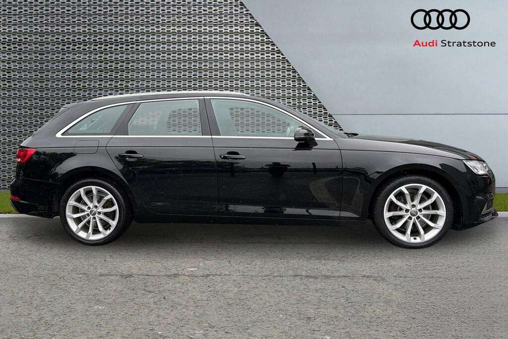 Audi A4 35 Tfsi Sport 2019 Black #4