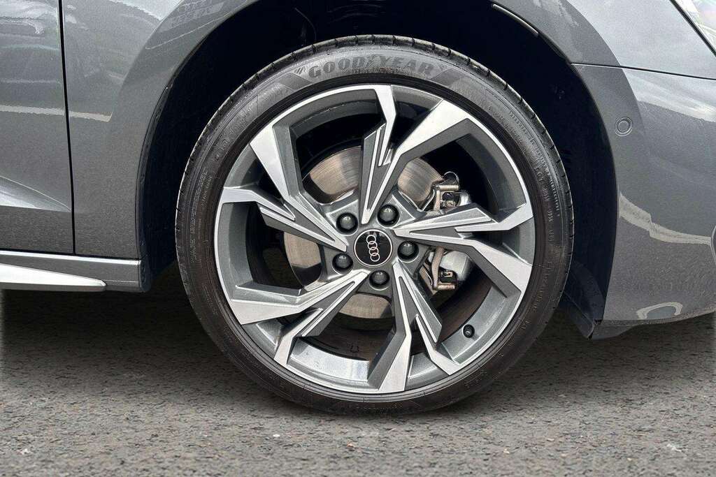 Audi A3 1.5 Tfsi E 204 S Line S Tronic 2026 Grey #5