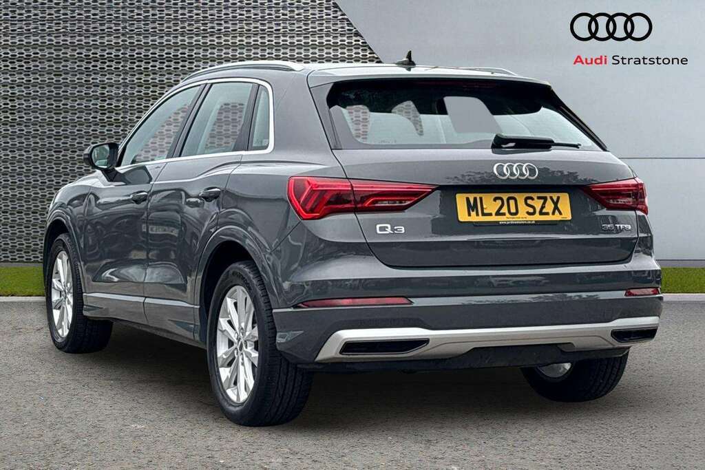 Audi Q3 35 Tfsi Sport 2020 Grey #3