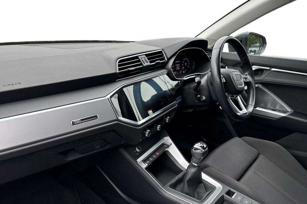 Audi Q3 35 Tfsi Sport 2020 Grey #2