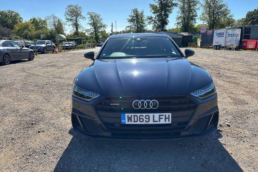 Audi A7 2020 Audi A7 40 Tdi Sportback S Line S Tronic Black #37