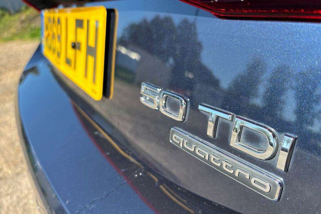 Audi A7 2020 Audi A7 40 Tdi Sportback S Line S Tronic Black #12
