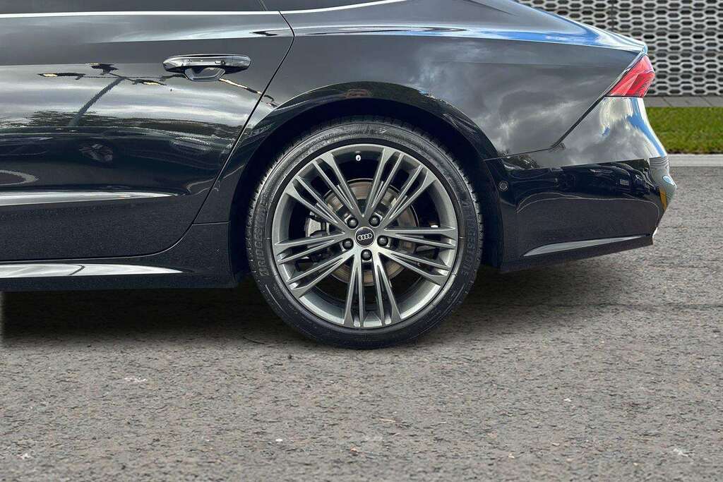 Audi A7 Black Edition 50 Tfsi E Quattro 299 Ps S Tronic Red #10
