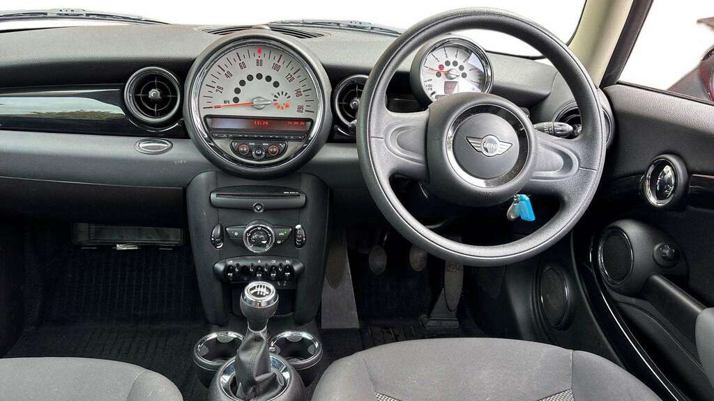 Mini Hatch 1.6 Cooper D 2011 Red #6