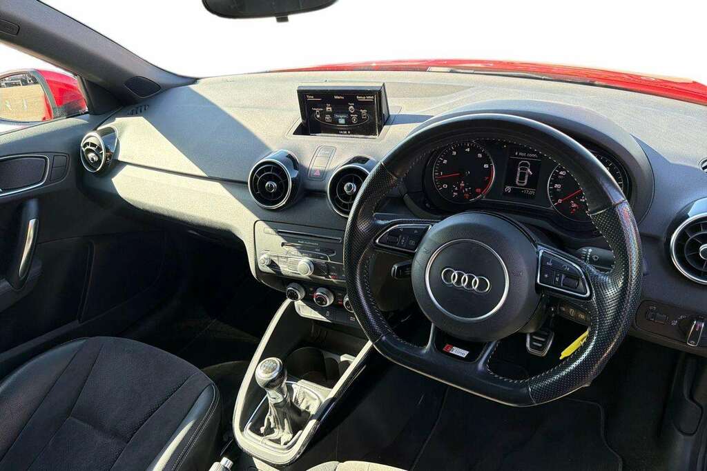 Audi A1 1.4 Tfsi 150 Black Edition Nav 2018 Red #6