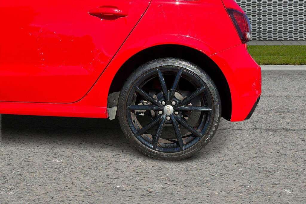 Audi A1 1.4 Tfsi 150 Black Edition Nav 2018 Red #5
