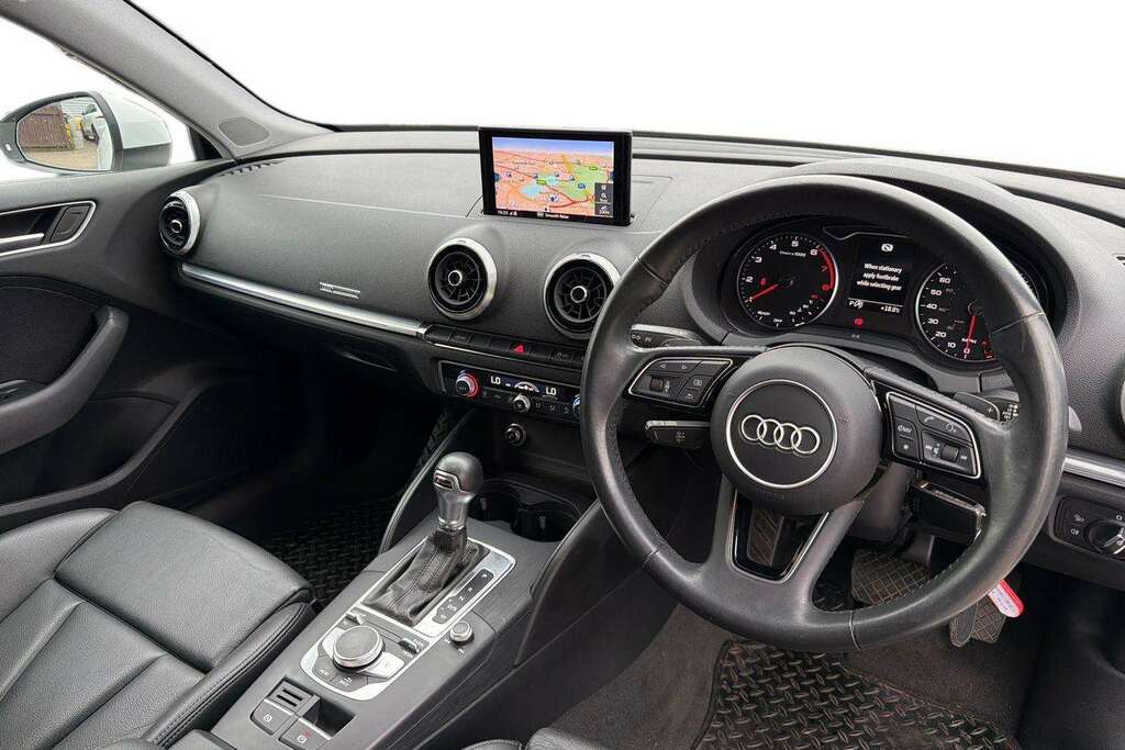 Audi A3 35 Tfsi Sport S Tronic 2019 White #6